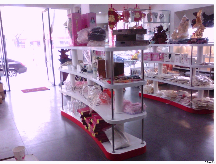 南昌工艺品展柜