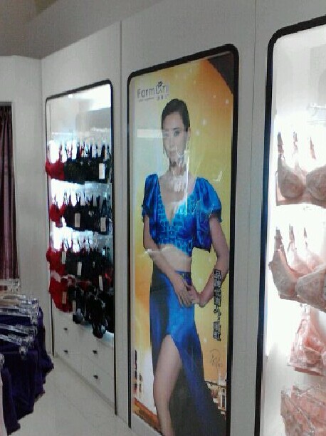 南昌服装展柜，南昌内衣展柜