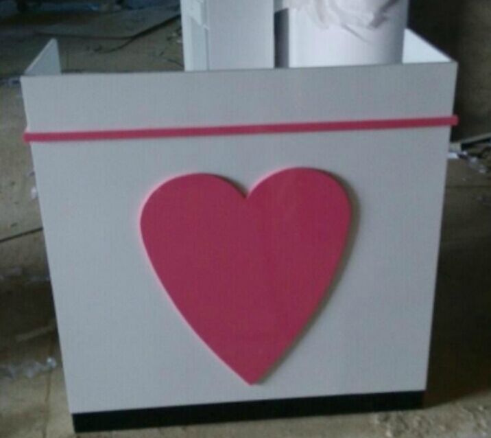 粉红色心形收银台