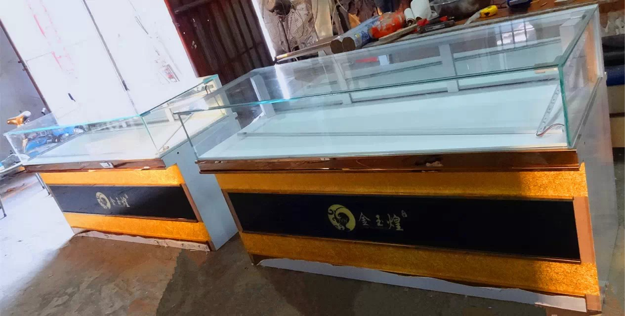 高档珠宝展柜定做