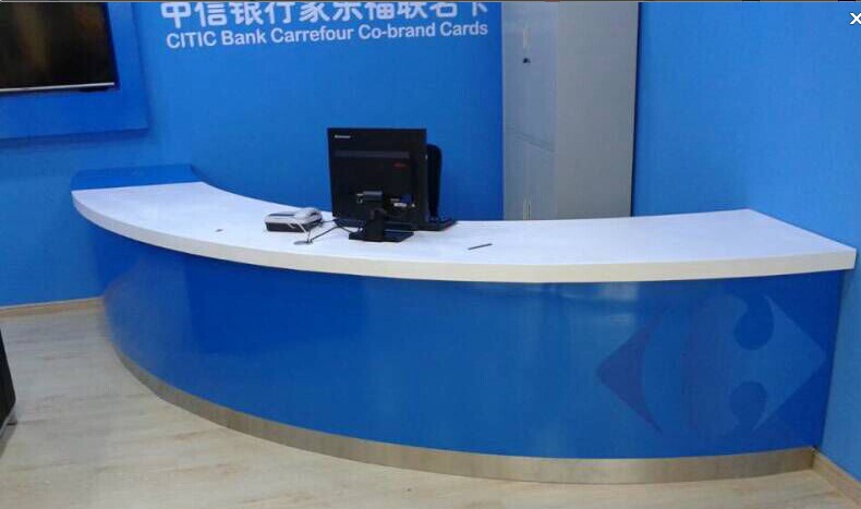 南昌中信银行家乐福店蓝色前台