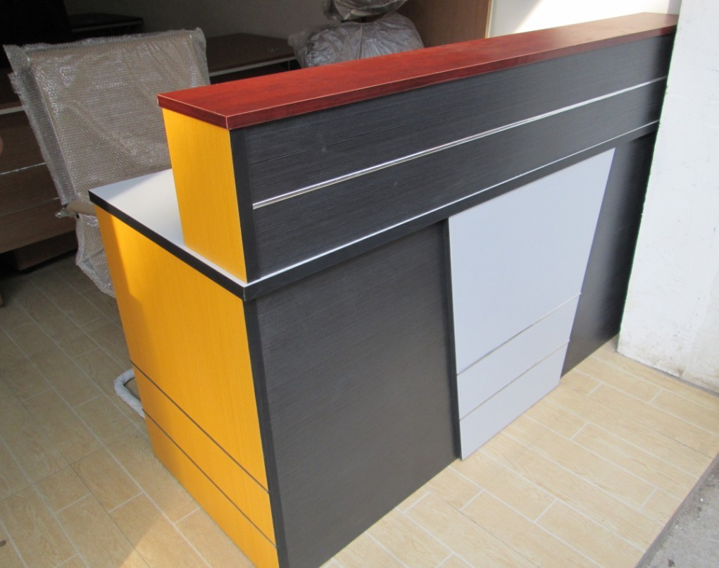 南昌办公小前台