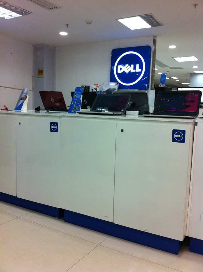 戴尔品牌连锁店南昌电脑展柜定制款式