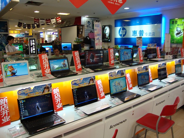 大型商场联想品牌江西电脑展柜，质量有保证，价格实惠