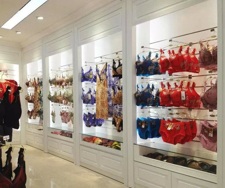 抚州内衣展柜，高档服装展柜展示